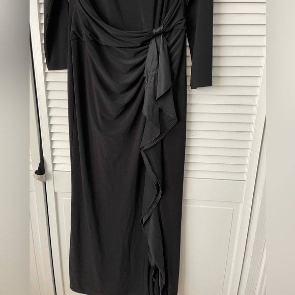 New Ralph Lauren Evening Size 14 Long Sleeve Long Black Dress with Ruffle Trim - Picture 4 of 5
